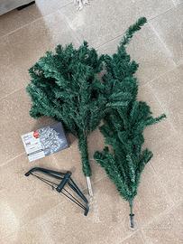 Albero di Natale con luci