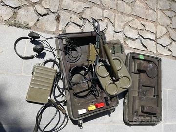 Metal detector militare