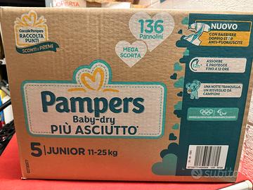 136 Pannolini Pampers Baby Dry taglia 5
