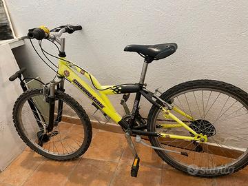 MTB mountain bike da ragazzo 24 " gialla