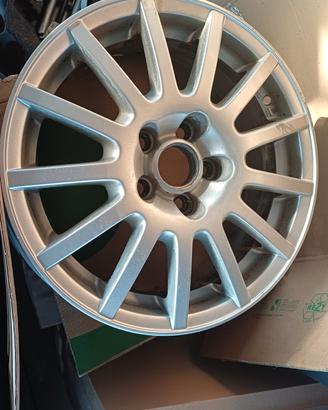 Cerchi in lega VW 15 5x100