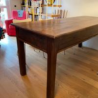 tavolo rustico in noce