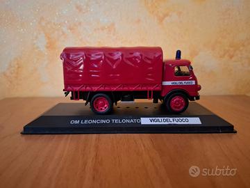 VIGILI DEL FUOCO -POMPIERI - "OM LEONCINO TELONATO