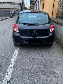 Clio 2010 usata