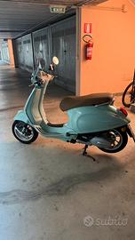 Vespa primavera 125 anno 2023