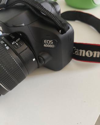 Canon EOS 4000D