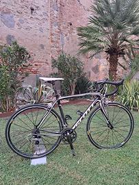 Bici da corsa SCOTT CR1 pro full carbon