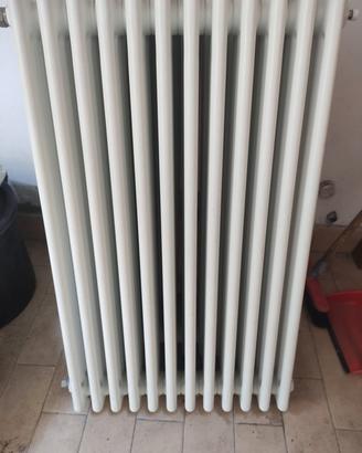 Radiatori / Termosifoni acciaio
