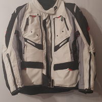 Abbigliamento donna moto