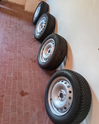 gomme e cerchi 4 stagioni 185.65.15 