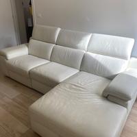 Divano in pelle con poltrona contenitore