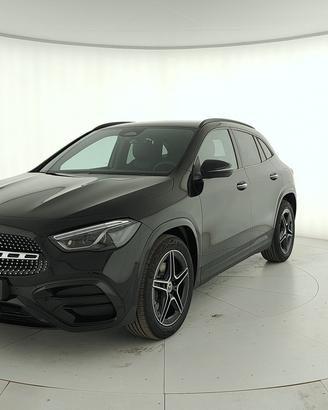 MERCEDES-BENZ GLA 200 d automatic