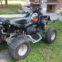 Quad kawasaki kfx 700
