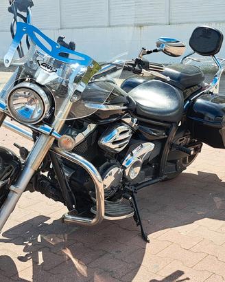 Custom Yamaha XVS 950 Midnight star