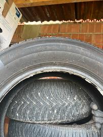 4 pneumatici 4 stagioni 195/65 r15