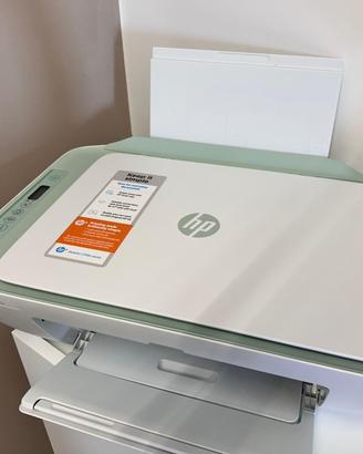 Stampante HP DeskJet 2722e