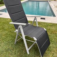 Poltrona pieghevole grigia