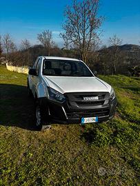 Isuzu D Max 09/2017 in perfette condizioni
