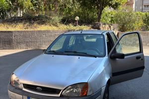 Ford Fiesta 1.3 Benzina – Anno 2000
