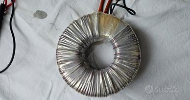 TRASFORMATORi TOROIDALi  220/12 Volt