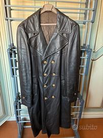 cappotto in pelle vintage