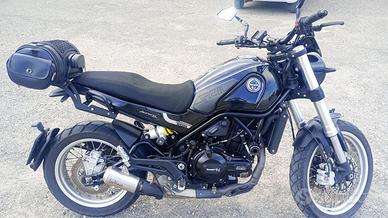 Benelli Leoncino 500 TRAIL