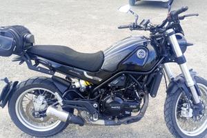 Benelli Leoncino 500 TRAIL