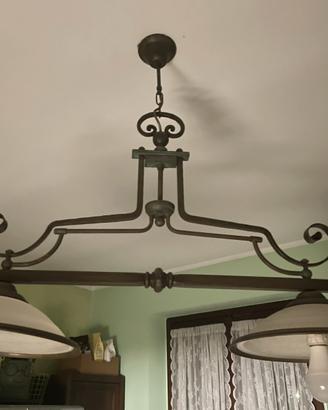 Lampadario in ferro battuto arte povera