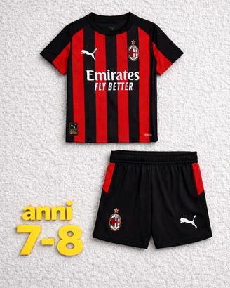 Maglia e pantaloncino Milan 2026 7-8 anni nuovo