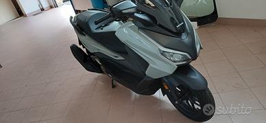 scooter Honda forza 125 