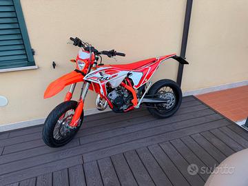 Motard beta 125 cc