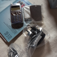 Mini cellulare Panasonic EB A102