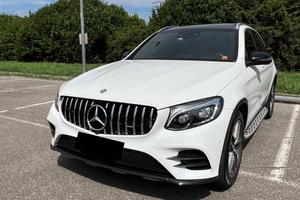 Mercedes-Benz Glc 220d Premium 4matic AMG PACK