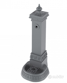 Fontana a Colonna in Ghisa con Vasca e Griglia