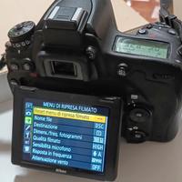 NIKON D750