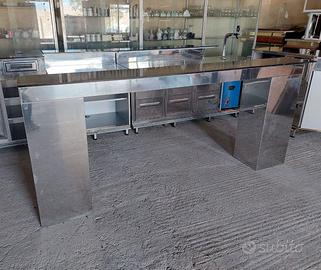 Mensola in acciaio e marmo con basi