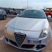 ALFA ROMEO Giulietta 1.6 JTDm-2 105 CV Distinctive