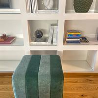 Pouf design in velluto verde