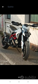 Ducati Hypermotard 939