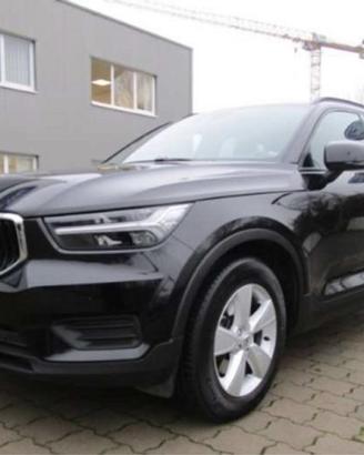 VOLVO XC40 B3 Essential Hybrid
