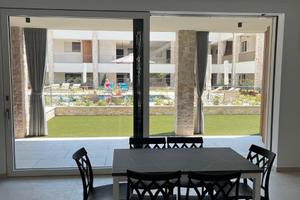 Appartamento vista piscina