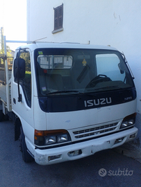Isuzu npr ribaltabile