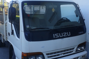 Isuzu npr ribaltabile