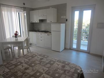 Attico panoramico per coppia x vacanze a Vieste