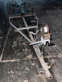 Carrello basculante per barca e gommone