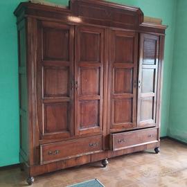 Armadio antico