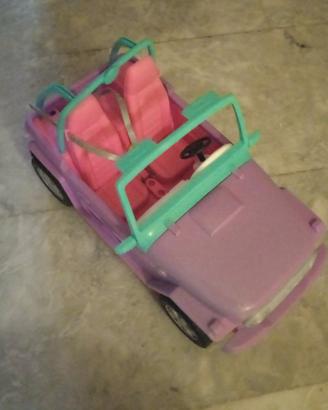 macchina di barbie