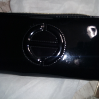 Portafoglio donna in vernice nuovo