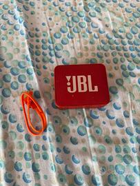 Cassa Jbl rossa