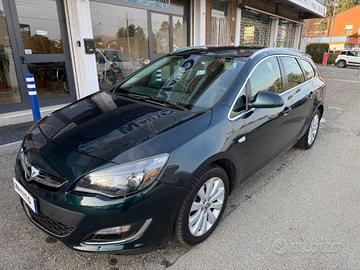OPEL Astra 1.4 Turbo 140CV Sports Tourer GPL Tec